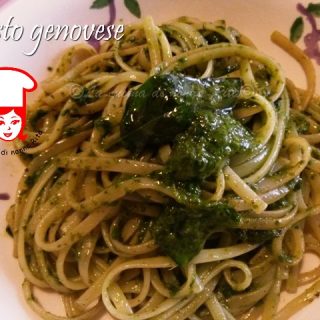 Pasta con Pesto alla genovese - La cucina di nonna Rita