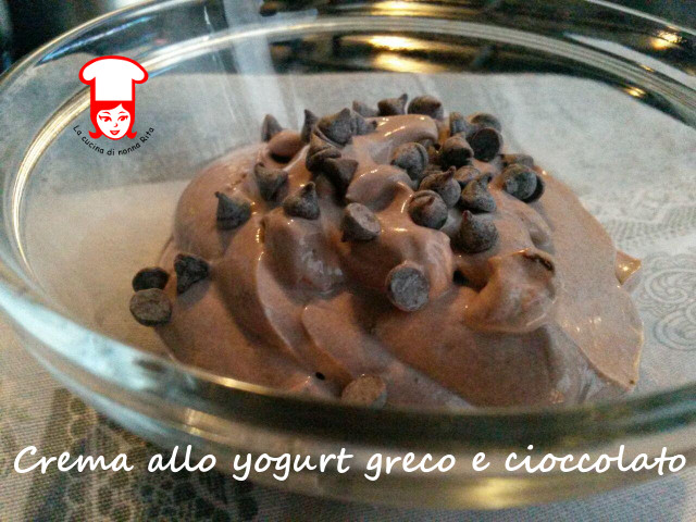 Crema allo yogurt greco e cioccolato - La cucina di nonna Rita