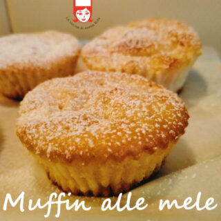 Muffin alle mele con zucchero a velo - La cucina di nonna Rita